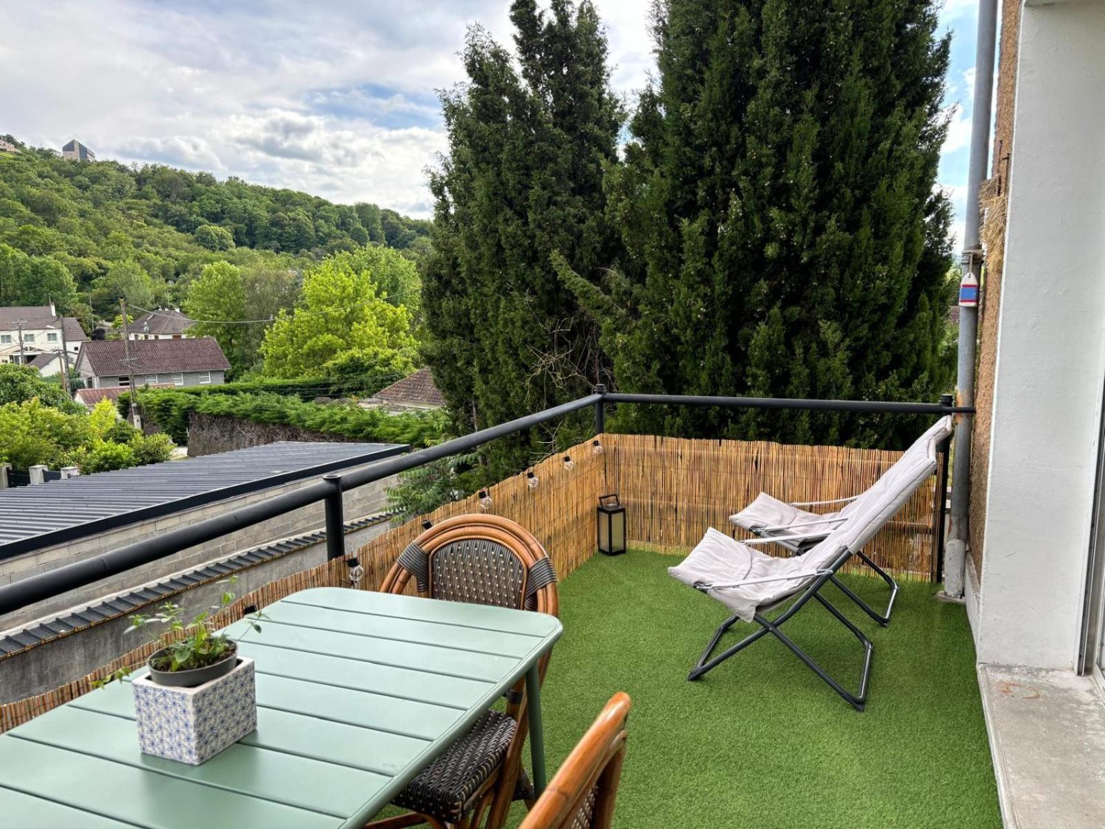 Apartament La Terrasse De Sancerre Saint-Satur Zewnętrze zdjęcie